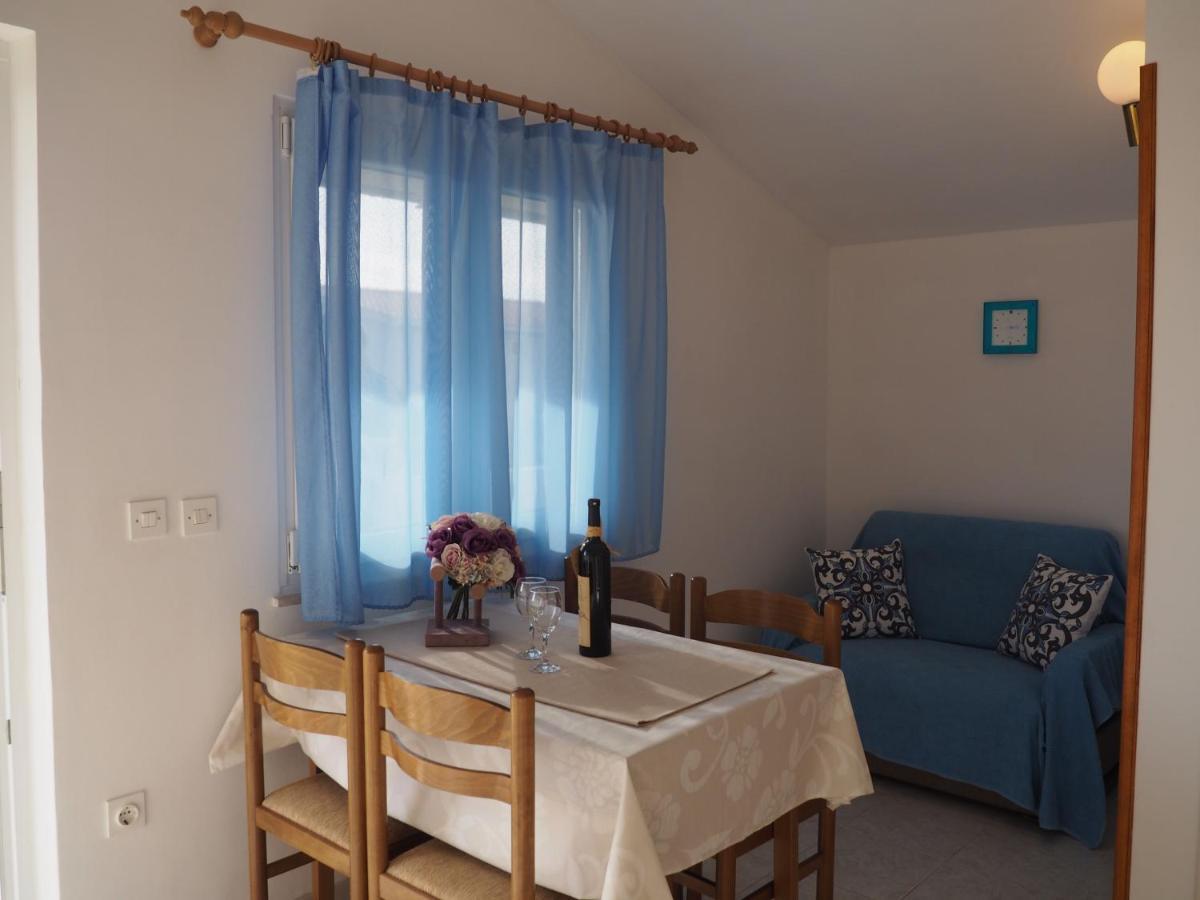 Apartments By The Sea Sevid, Trogir - 11505 Exterior photo